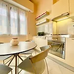 Apartment Casaviva - Elegant Bilo With Parking In Rapallo