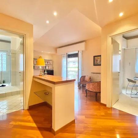 Lejlighed Casaviva - Elegant Bilo With Parking In *