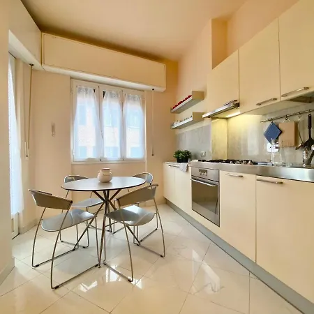 Casaviva - Elegant Bilo With Parking In Appartement