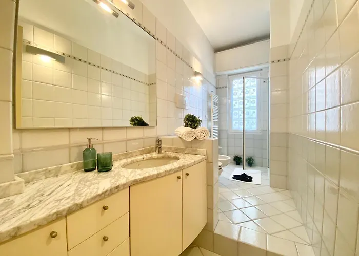 Appartamento Casaviva - Elegant Bilo With Parking In Rapallo